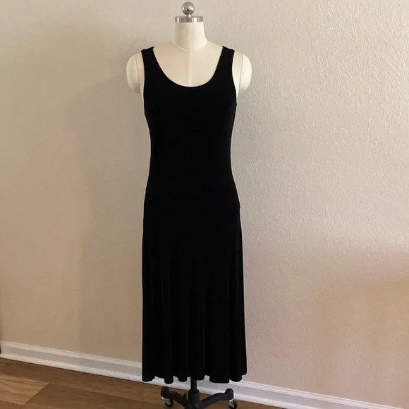 Travelers Chic Black Midi Dress - Picture 1 of 7